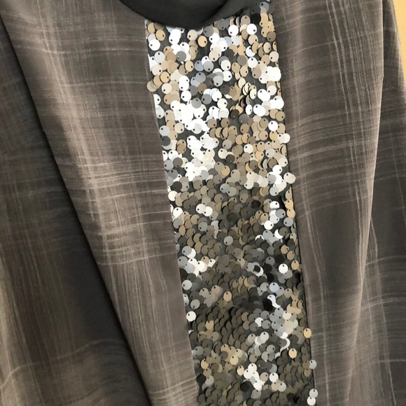 Cocktail dress with sequin strip - Picture 8 of 8